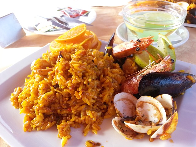 Gastronomía de Valencia, paella