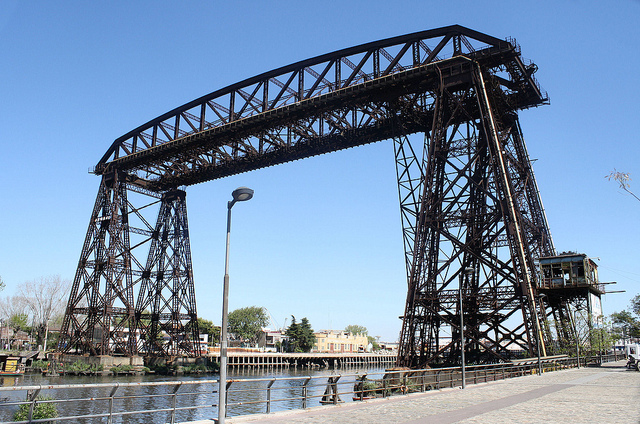 Puente Nicolas Avellaneda