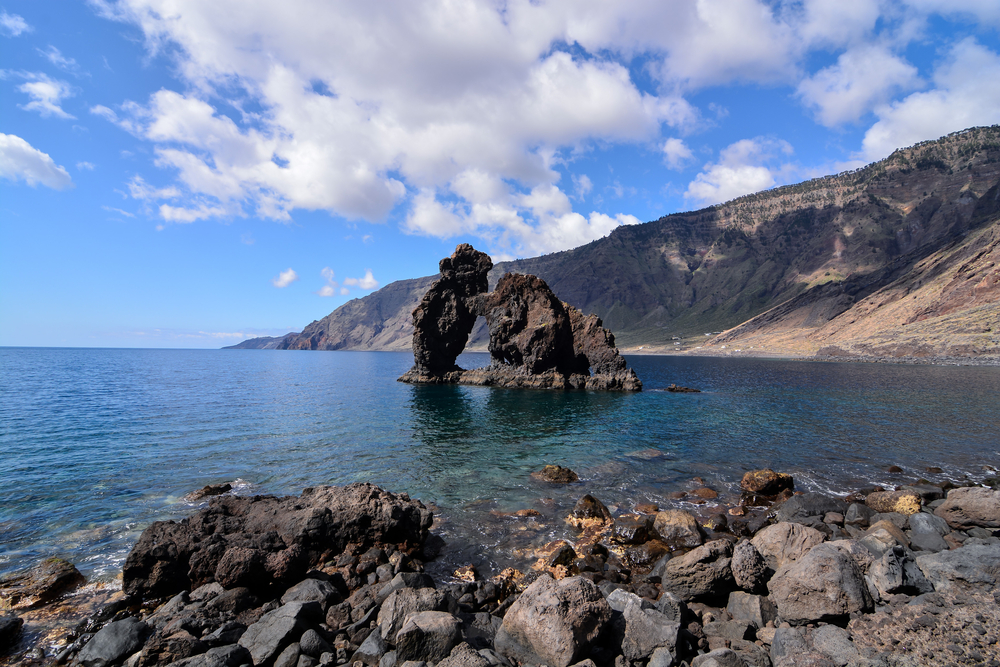 Roque de Bonanza en la isla de El Hierro