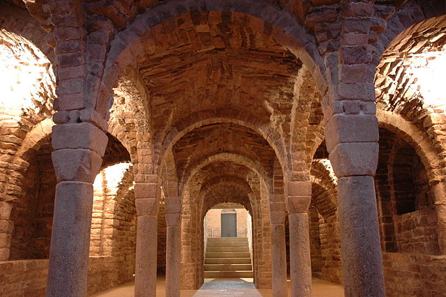 Cripta de San Vicente de Cardona