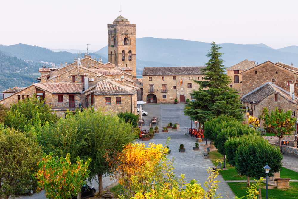 Aínsa en el Pirineo de Huesca