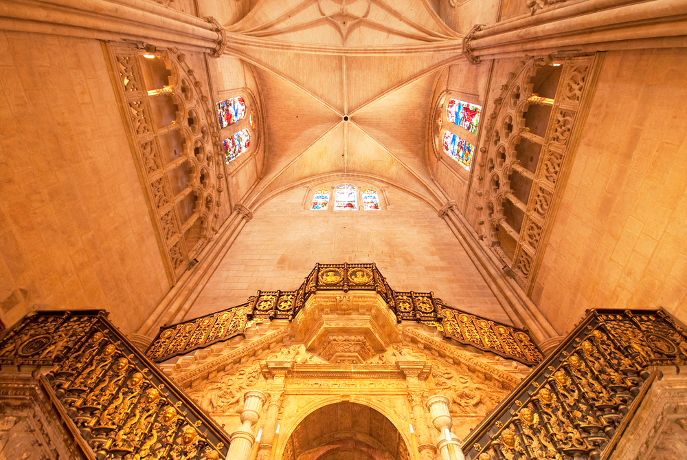 Escalera Dorada en la catedral de Burgos