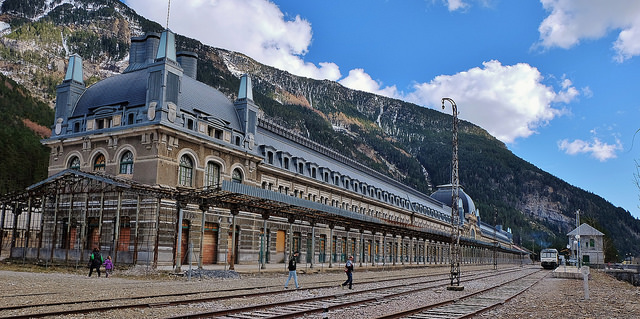 Estación de Canfranc en el Pirineo de Huesca