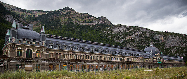 Estación internacional de Canfranc