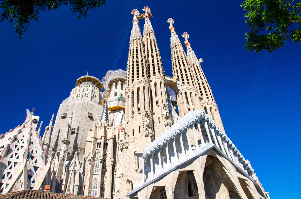 Sagrada Familia de Barcelona, una de las iglesias más impresionantes