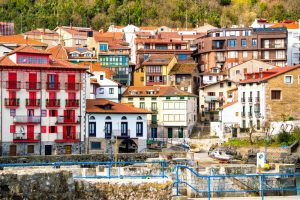 Mundaka, uno delos pueblos cerca de Bilbao