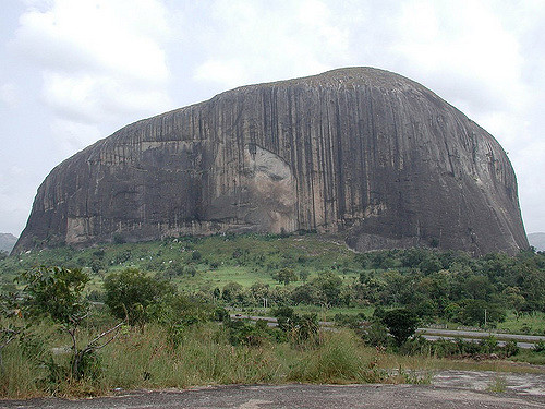 Roca Zuma en Nigeria