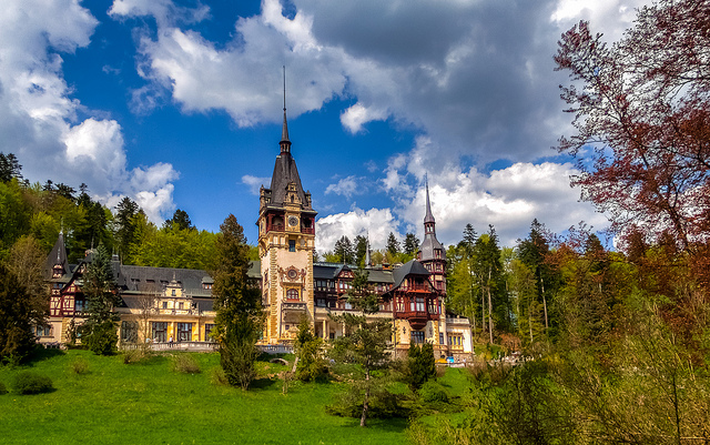 Castillo de Peles en Transilvania