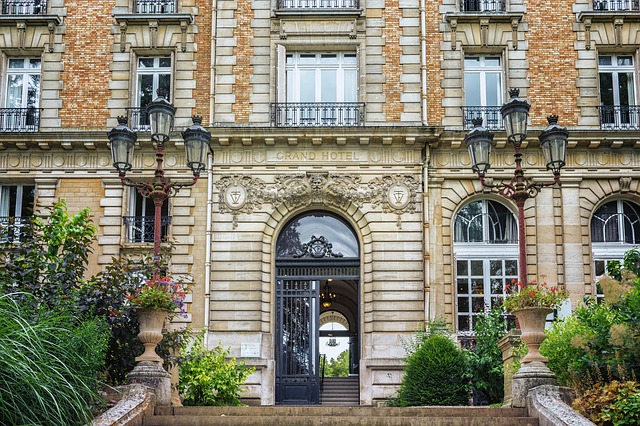 Entrada a un hotel