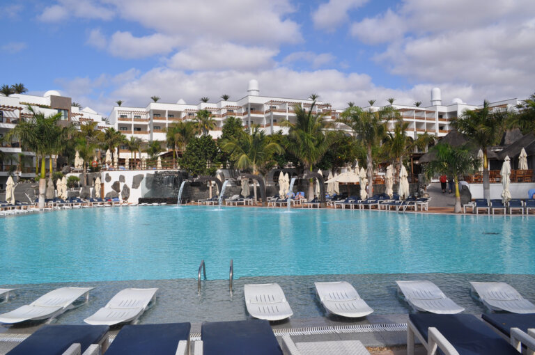 Vacaciones en familia: los mejores hoteles para niños en España