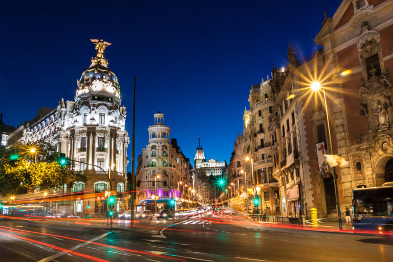 Descubre Madrid de noche, un lugar mágico