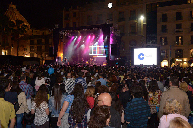 Actuación en la Noche en Blanco de Málaga
