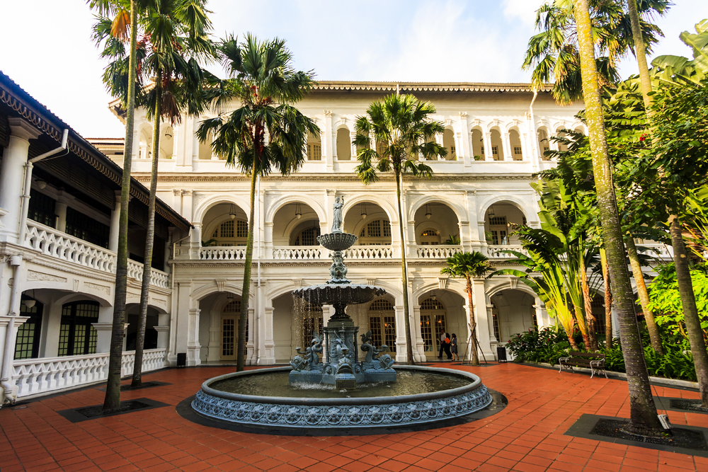 Patio del Hotel Raffles