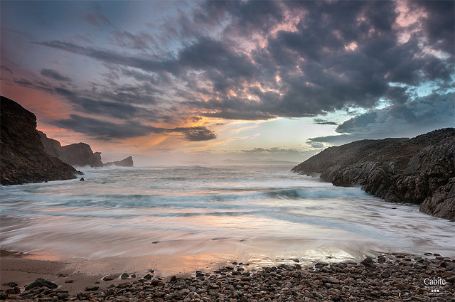 Playa de Somocuevas en Liencres