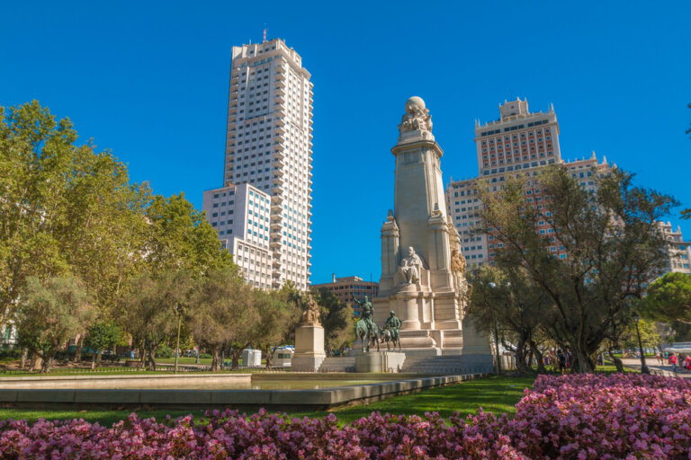 Paseamos por la Plaza de España de Madrid