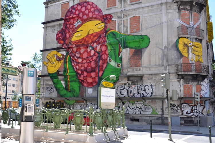 Grafitti en Lisboa, una ciudad que visitar antes de los 30