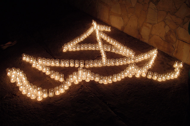 Velas en el Festival de la Luna Mora en Guaro
