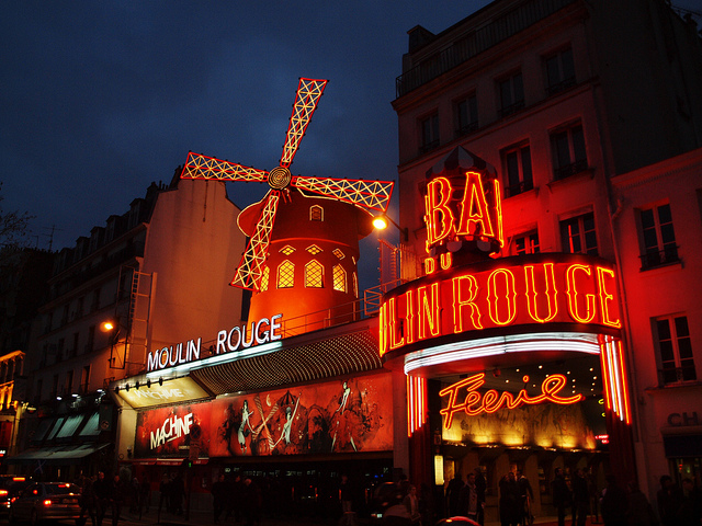 Moulin Rouge de noche