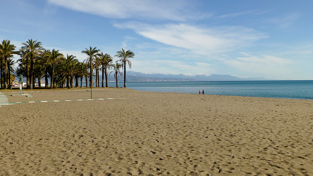 Playa de Torremolinos en una de las mejores costas de Esapaña