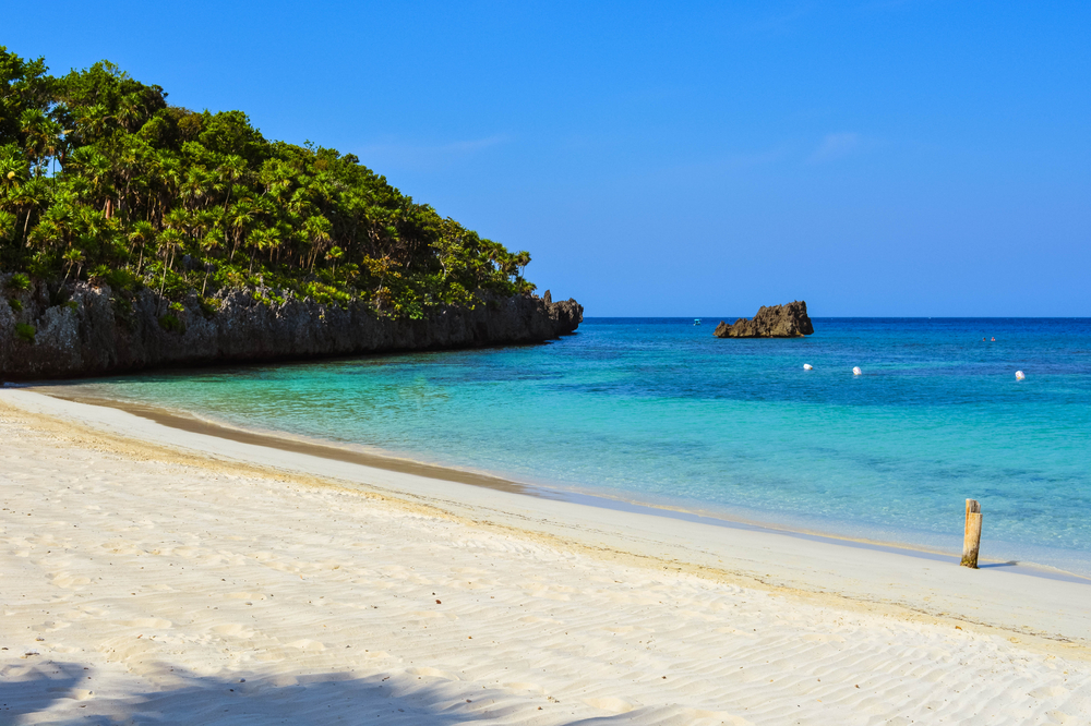 West Bay en Roatán, una de las playas de Honduras más bonitas