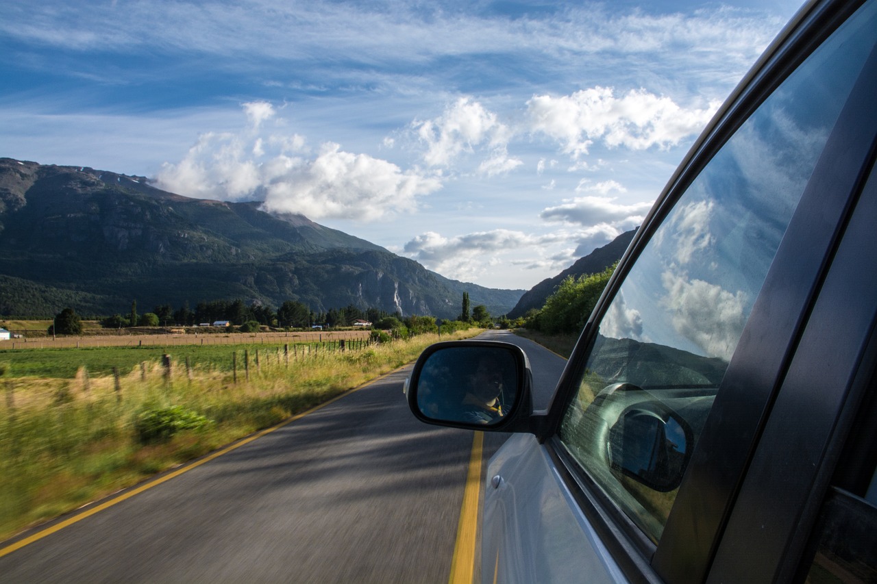 Coche en la carretera