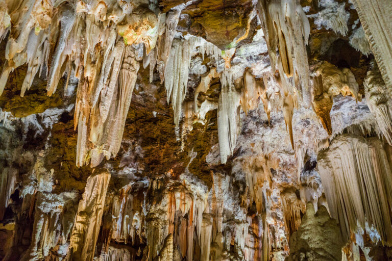 Las cuevas del Águila, el hallazgo milenario abulense