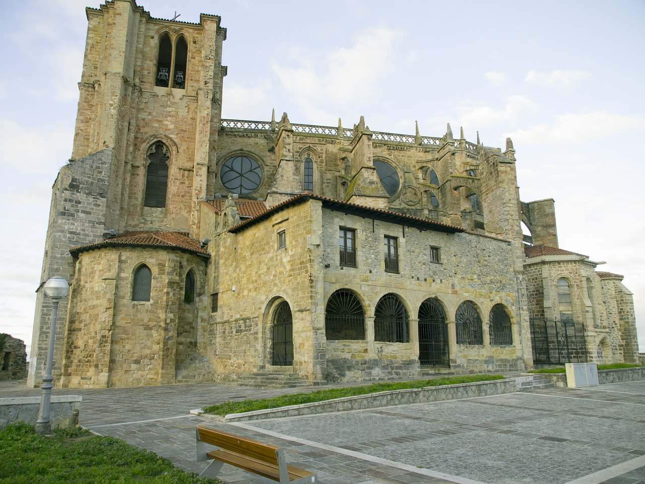 Iglesia de Santa María la Mayor de Castro Urdiales en España