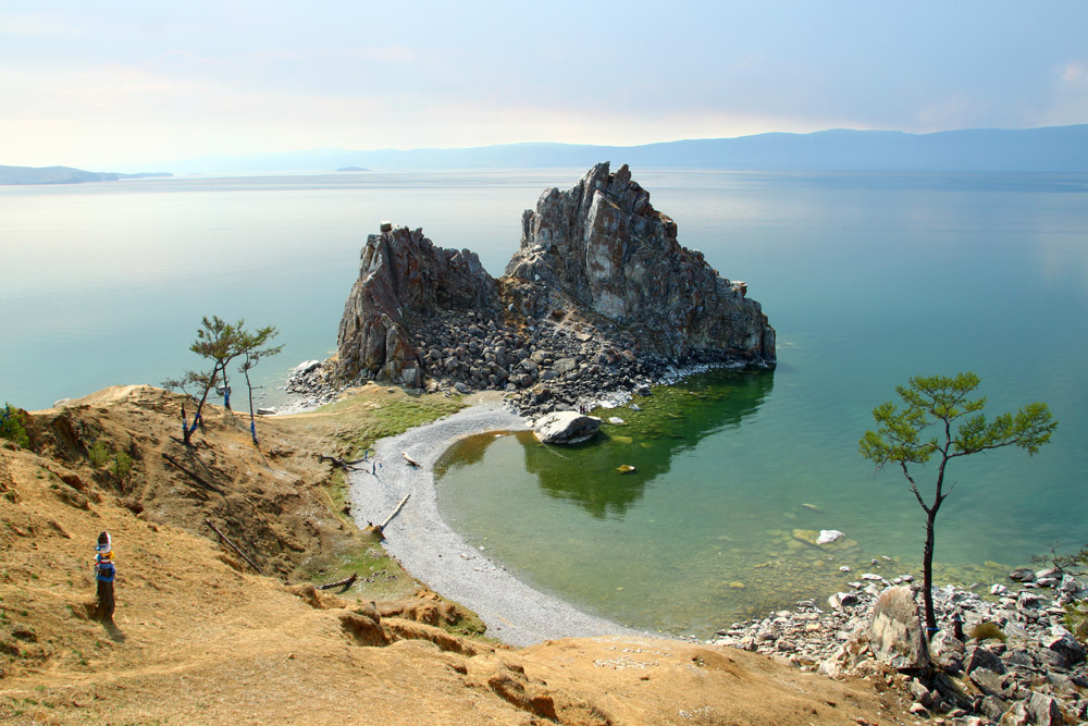 Isla Olkon en el lago Baikal