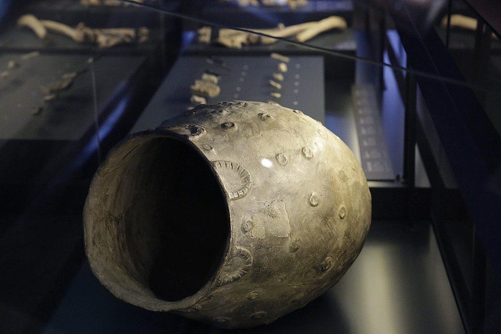 Vasija en el Museo de San Isidro