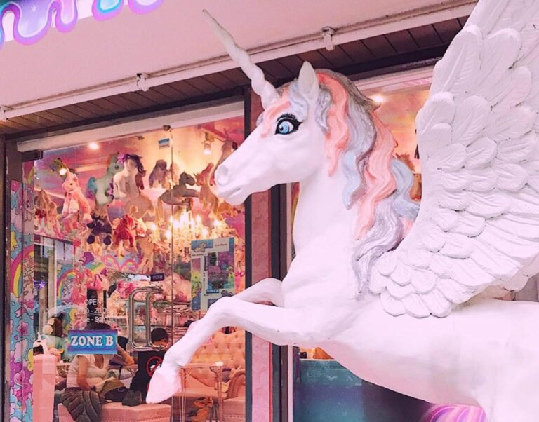 ¿Te gustan los unicornios? Visita Unicorn Cafe