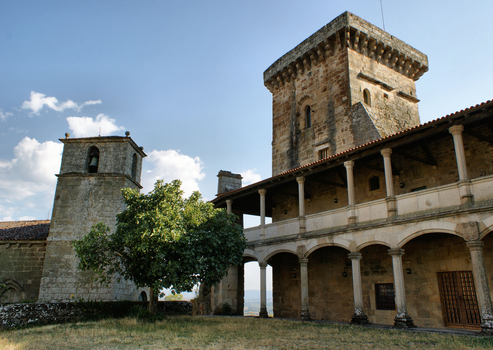 Castillo de Monterrei en la provincia de Galicia de Ourense