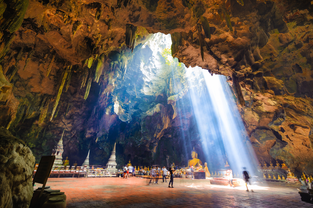 Cueva Kao Luang en Petchabury