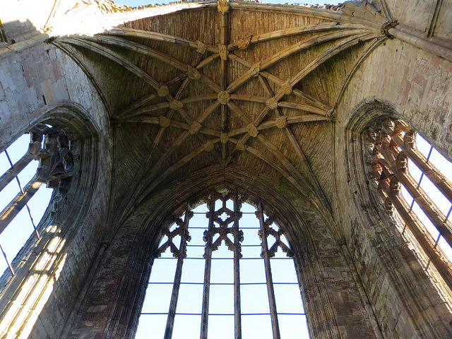 Iglesia de la abadía de Melrose