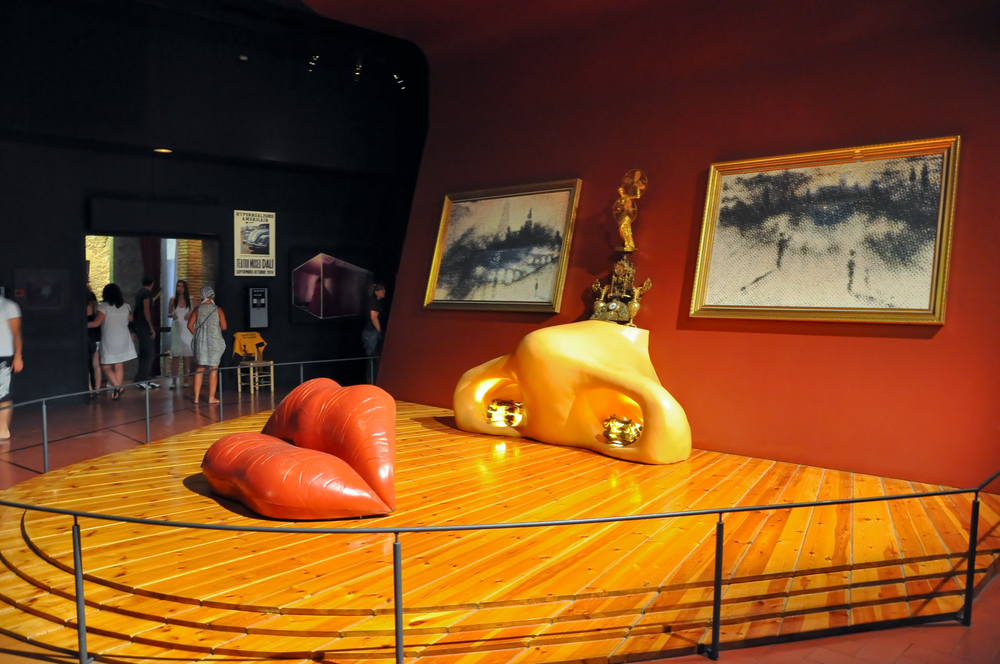 Interior del Teatro-Museo Dalí