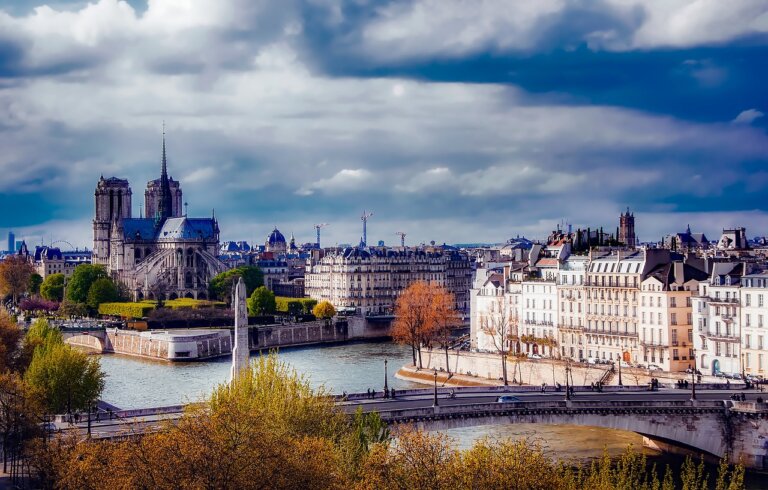 5 lugares indispensables de París que debes visitar