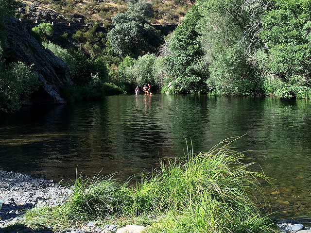 Piscina natural en Valero