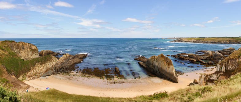 Playa de Mexota una de las playas del Cantábrico más bonitas