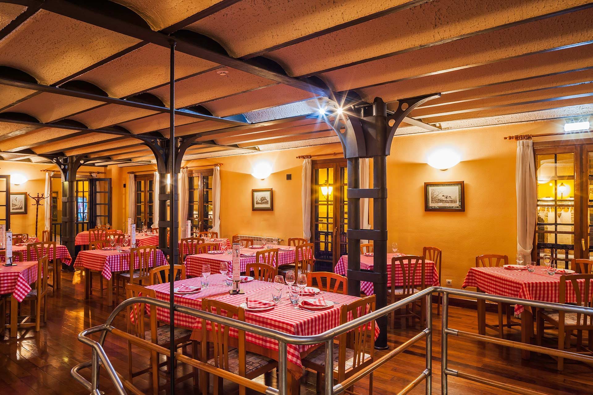 Sala de Casa Ramón en Oviedo