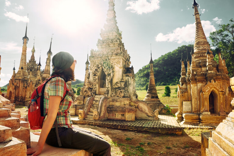Ideas que te ayudarán a viajar con poco dinero