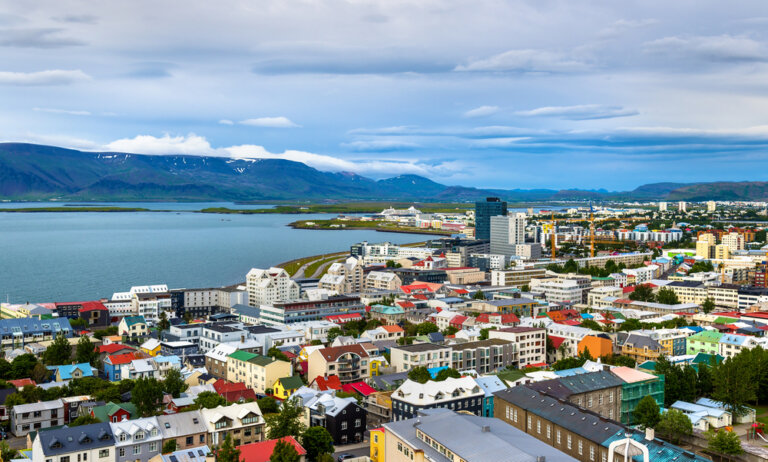 5 hoteles baratos y agradables para dormir en Reikiavik