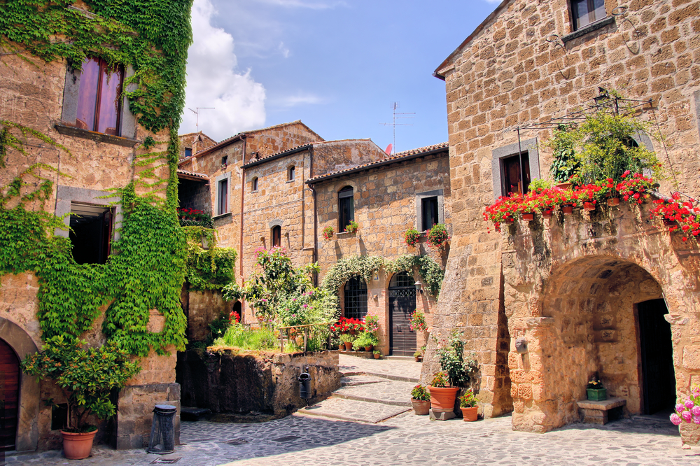 Calle típica en la Toscana