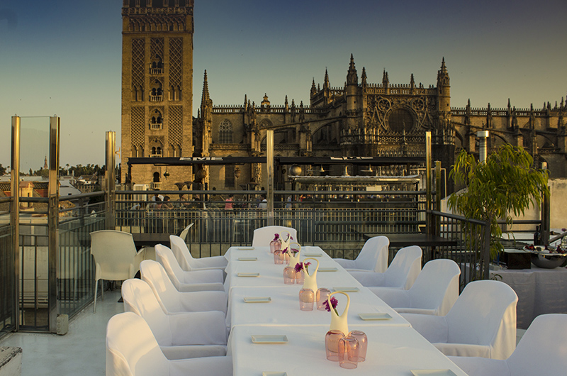 La terraza de Eme Catedral Hotel