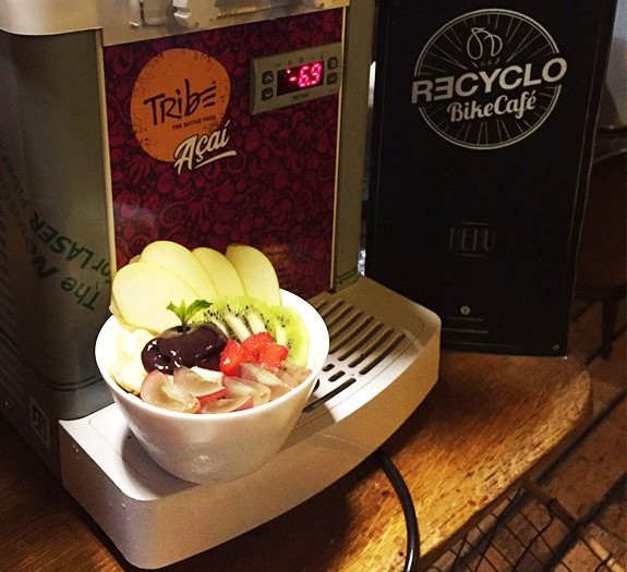 Recyclo bike, uno de los lugares vintage para comer en Málaga
