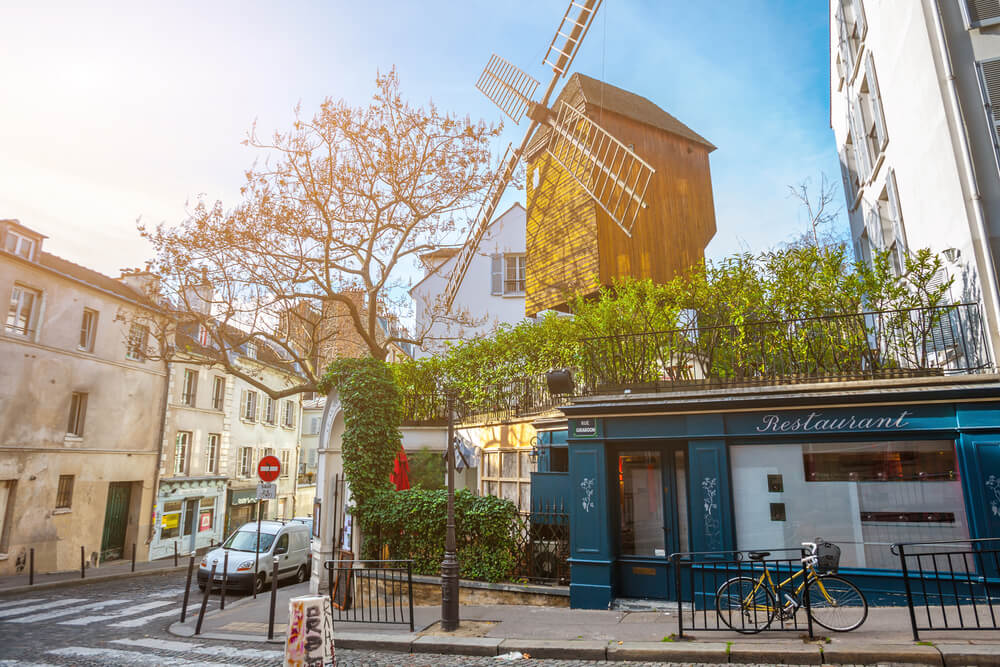La historia del barrio de los molinos de París