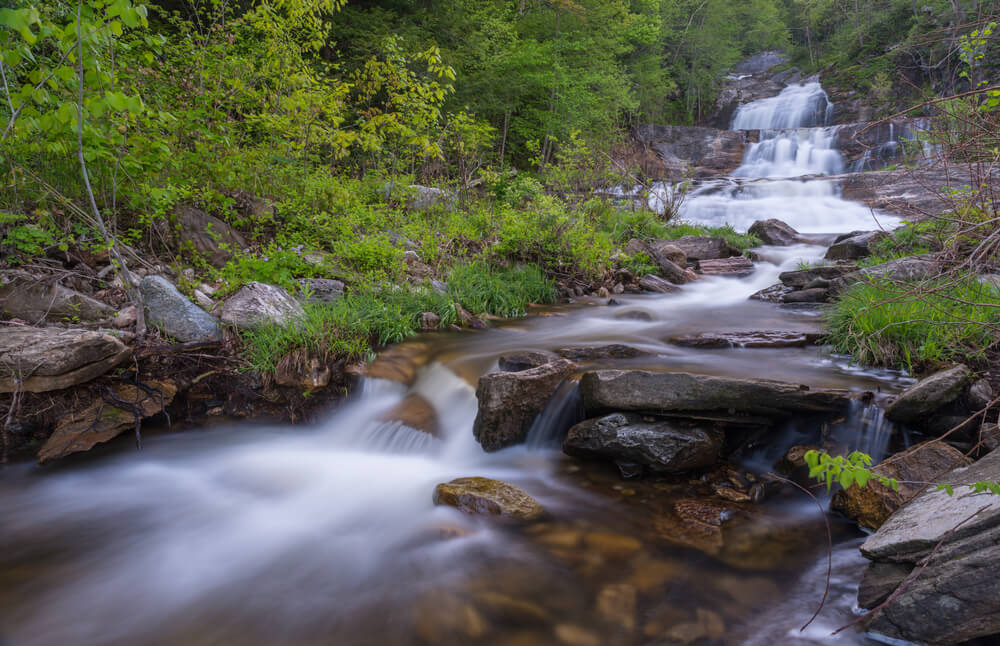 Kent Falls en una ruta por Nueva Inglaterra