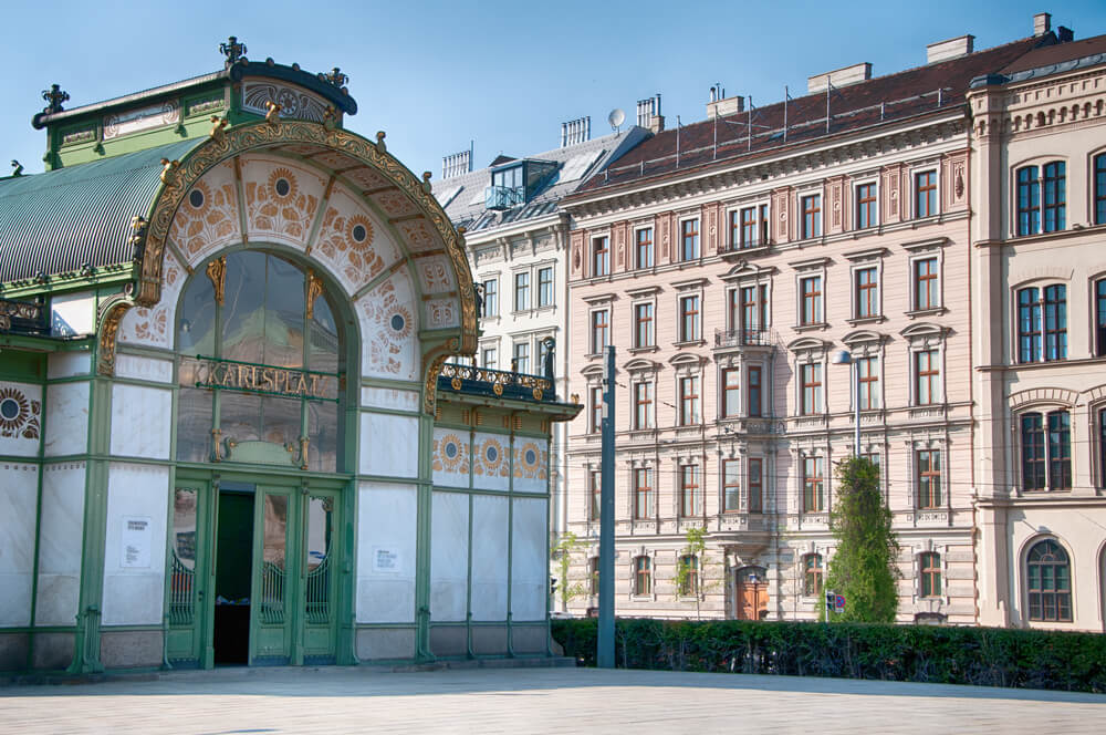 Estación de Karlplatz en Viena