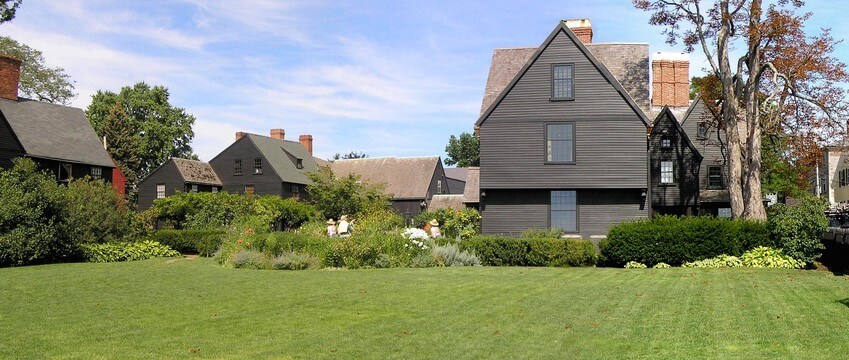 Casas coloniales en Salem