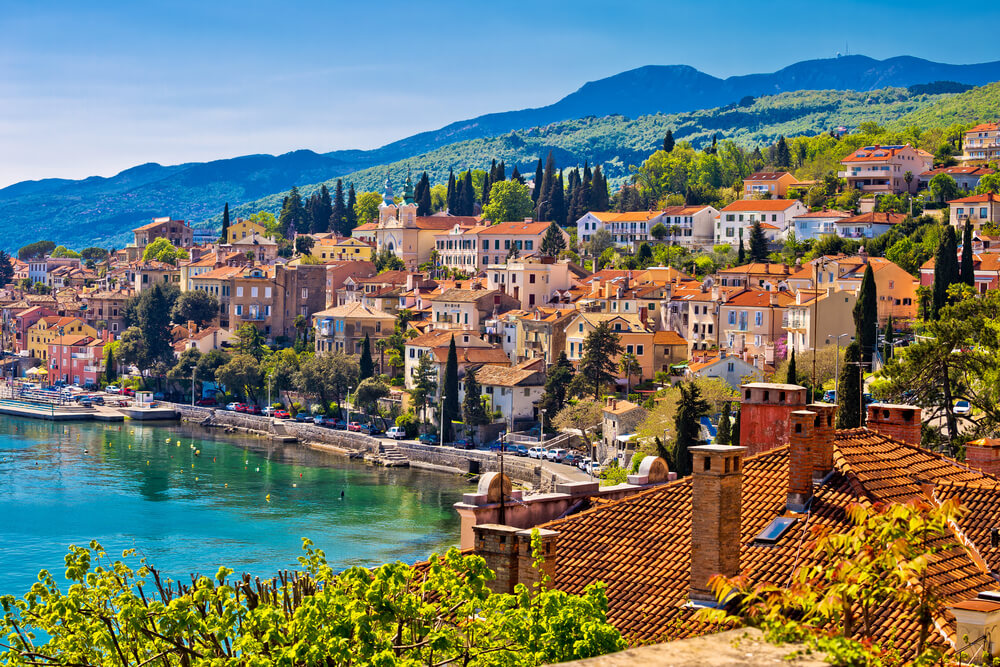 Volosko en la Riviera de Opatija, Croacia