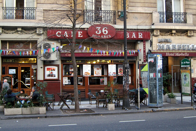 Fachada de 36 billares en Buenos Aires