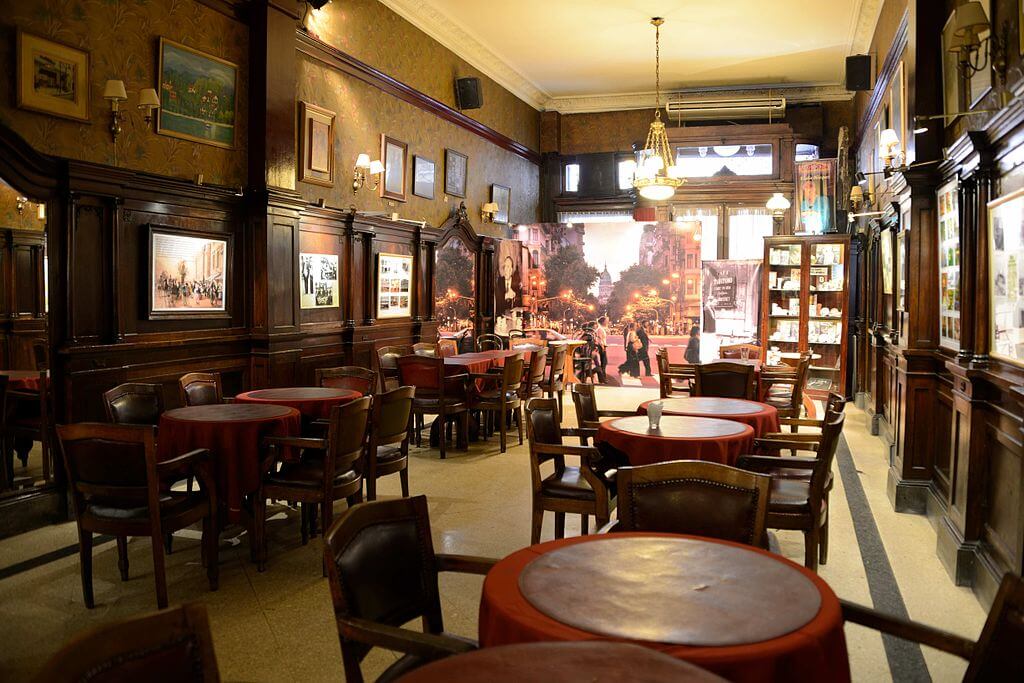 Café Tortoni en la ciudad de Buenos Aires